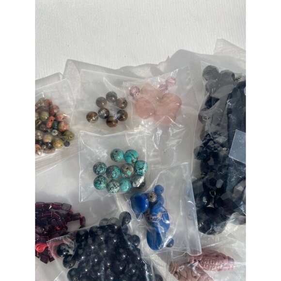 Mixed bead Lot Carved Jade, Onyx, Turquoise, Jasper, Tigers Eye, Etc - Picture 3 of 6